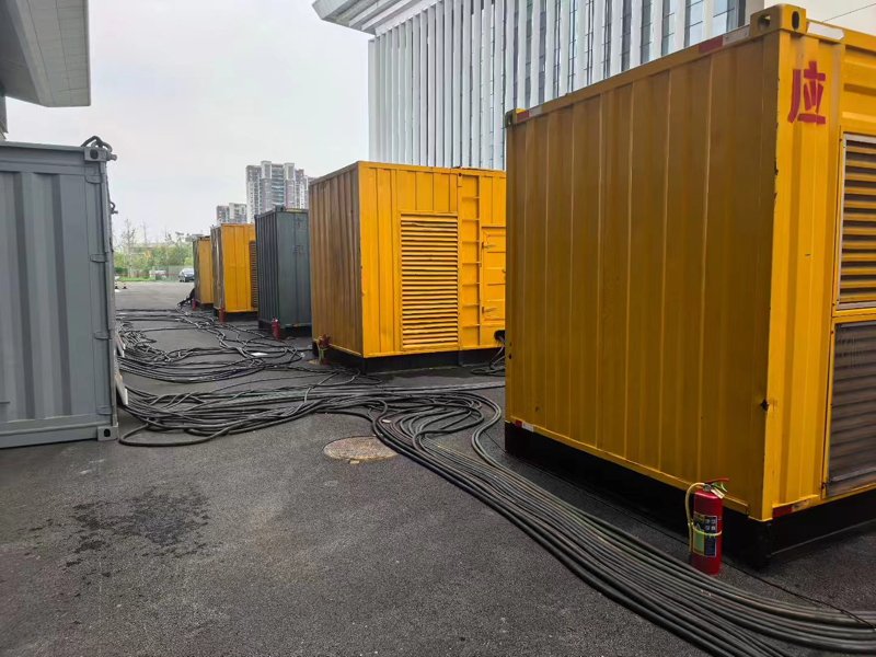 吉阳不同季节柴油发电机组保养有哪些注意事项?