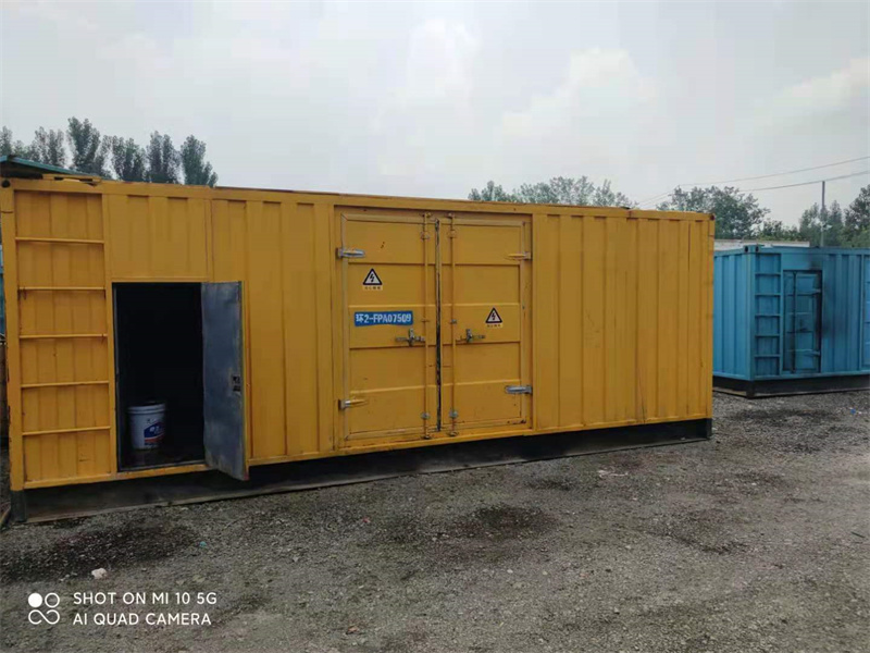 吉阳200KW柴油发电机组需要配备什么型号的电缆线？